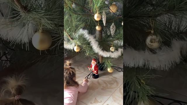 Новый год 🎄 детскими глазами #дети #семья #любовь