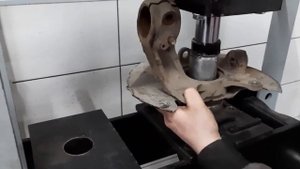 Замена подшипника ступицы, или как не попасть на непредвиденные расходы....