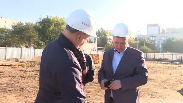 В Ленинском районе строят два детских сада смотреть онлайн