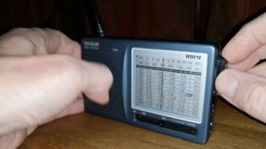 Tecsun R9012 and R-909 compared on weak and strong shortwave signals