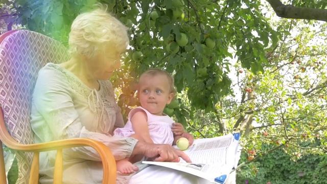 Поздравление бабушке. С праздником любимая бабушка! смотреть онлайн