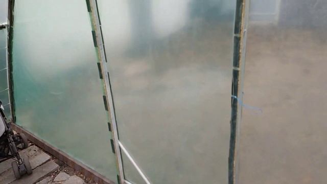 Ну вот закончил пристройку навес к дому! Были нюансы при натягивании плёнки! смотреть онлайн