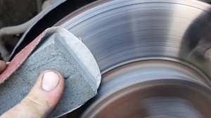 Уход за тормозным диском при замене колодок