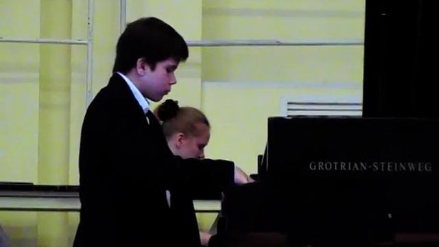 Колегов Дмитрий - Нефёдова Елизавета: А. Цфасман "Снежинки" смотреть онлайн