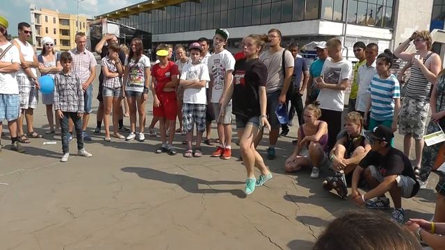 День города Тверь 2013 010 Хип хоп начинающие финал Арина Белова смотреть онлайн