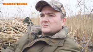 Маскировка лодки при охоте на уток на большой воде.
