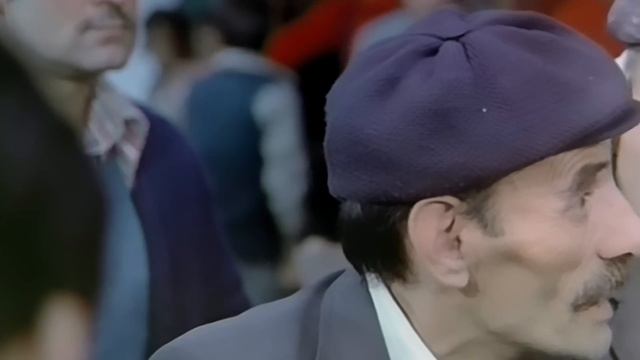 Davaro Türk Filmi | FULL | 4K ULTRA HD | KEMAL SUNAL | ŞENER ŞEN смотреть онлайн