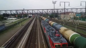 Электропоезд ЭС1 054 Ласточка и Электровоз 3ЭС5К 1132"Ермак"