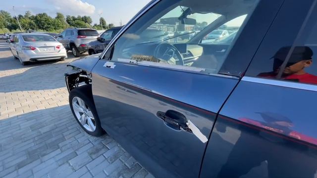 Продаж авто. Акція. Огляд битків.