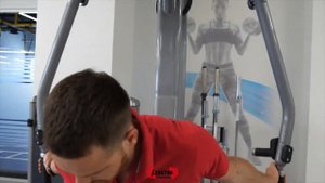 Классический тренажер "Бабочка" для грудных мышц