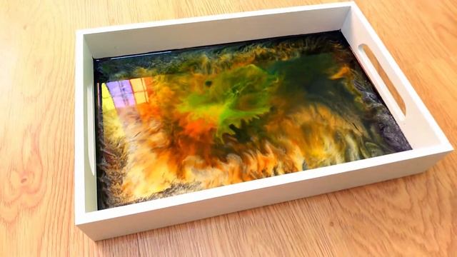 Поднос. Эпоксидная смола. Fluid art. смотреть онлайн