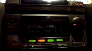 AIWA NSX-V90 - Rádio França Internacional 17620 kHz (Ondas Curtas)