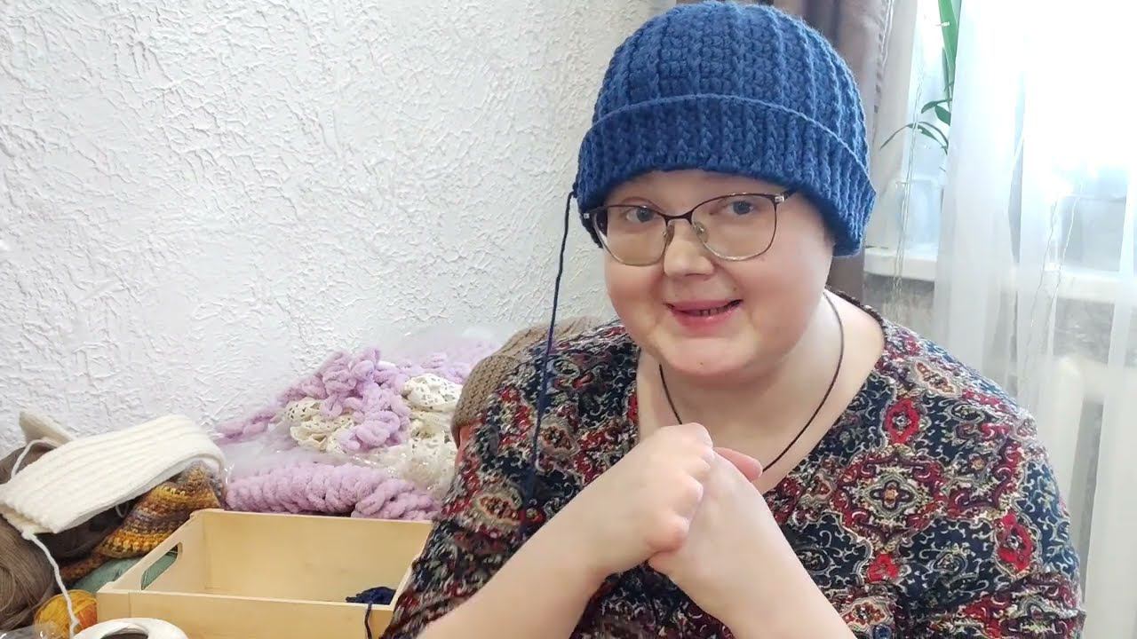 Уже Дочь Вяжет. Первые работы нового года @vyazaniye_bez_granits смотреть онлайн