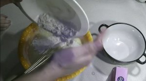 Пирог на основе йогурта " Активиа" ( Очень простой рецепт)