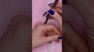 Как правильно держать пинцеты.