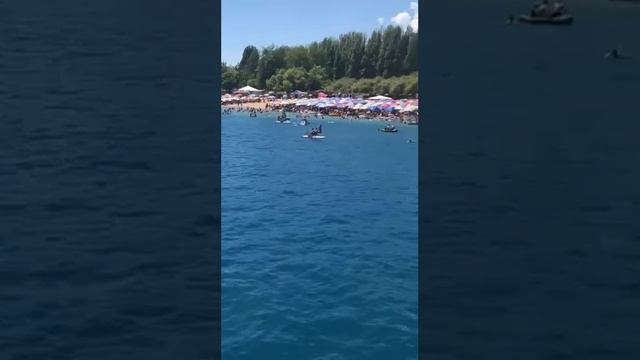 Issyk-Kul, lake-sea in Kyrgyzstan/İssık-Kul, Qırğızıstanda göl-dəniz/Иссык-Куль, озеро в Кыргызстан