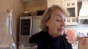 Басня «Две подруги» Сергея Михалкова