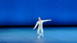 Eva Sergeyenkova and Makar Mikhalkin in ballet Diamonds