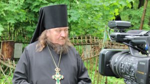 "Всегда на службе..."(воспоминание об архимандрите Лавре (Тимохине) фотохудожника В. Дворецкого)