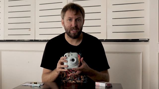 Распаковка  и обзор Instax mini 12 от Wonderfoto