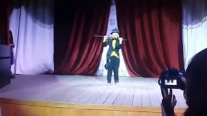 Танец ,, Тросточка Чарли Чаплина ,, Сулейманова Патя 10 лет