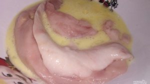 Молоки лосося в яйце и сухарях