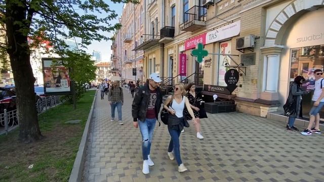 Киев, ул.Л.Толстого, 5 смотреть онлайн