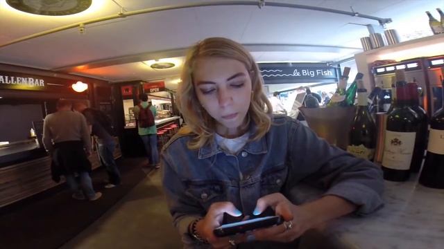 НЕтуристический Амстердам за 24 часа вместе с Vlog Na Stile смотреть онлайн