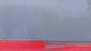 Особенности монтажа рустованных профилей на фасаде дома, под всеми стыками полосы клея с сеткой