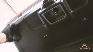 Установка обшивки крышки багажника Renault Logan 2