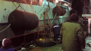 перегруз в море БУТОВСК