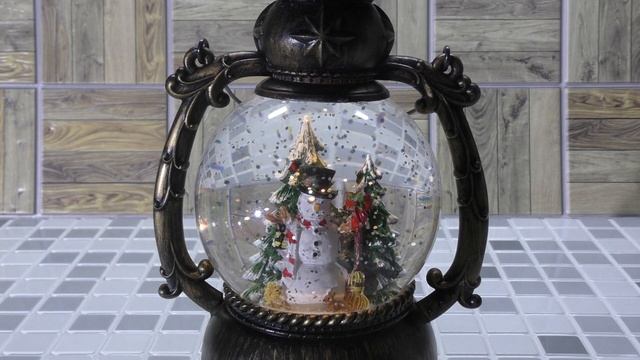 Новогодний фонарь ночник со снегом