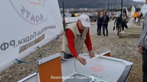 Главный меритель ВФПС по гоночным классам яхт оценил швертбот НЕубиваемый Оптимист