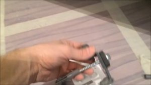 Крепление ванны металлической к стене .