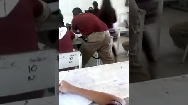 Broma en secundaria Ramon Lopéz velarde