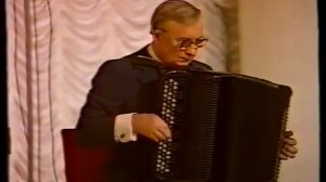 Играет Юрий Казаков