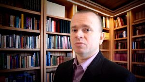 Сколько подозреваемый может находиться в изоляторе