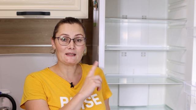 Больше не трачу МНОГО ВРЕМЕНИ на ЧИСТКУ ХОЛОДИЛЬНИКА, рассказываю СВОИ житейские ХИТРОСТИ! смотреть онлайн