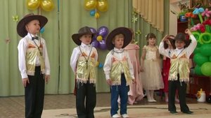 Танец жуков на празднике Муха Цокотуха