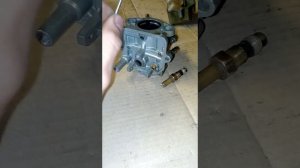 Причина богатой смеси и почему не регулируется карбюратор