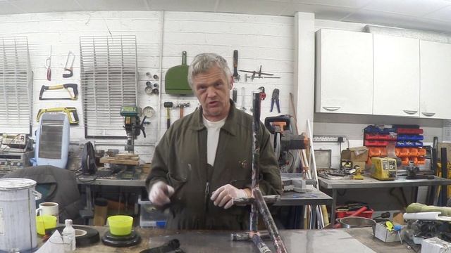 1167 A Paper Bicycle - Building The Frame смотреть онлайн