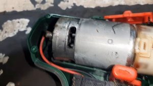Шуруповёрт DWT 10.8v  задымился - РЕМОНТ
