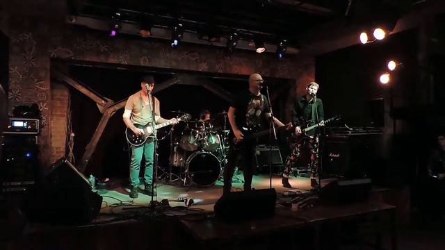 ИГРЫ - Солнце встаёт смотреть онлайн