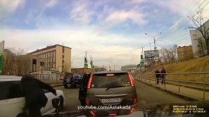 Astakada Владивосток Драка ДТП 25 декабря 2018 ул. Луговая Баляева Дальрыбвтуз