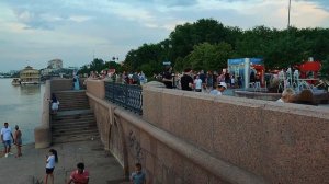 ДЕНЬ РЫБАКА Астрахань 2023.Прогулка по набережной Волги