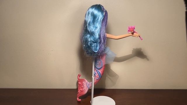 Barbie® Fairytopia™ Mermaidia™ Nori™ Doll смотреть онлайн