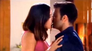 Bruno y Bianca - Russian Roulette II Pasion prohibida