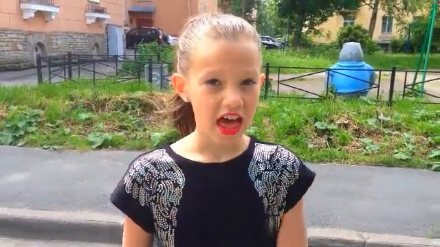 Что лучше в ЛАСТАХ: пенни борд против скейта рипстик. PENNY BOARD vs Ripstik смотреть онлайн