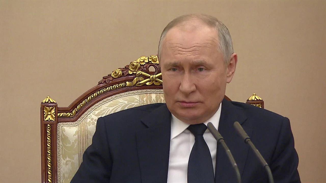 Владимир Путин заявил, что у России есть ответ на поставки Киеву снарядов и танков