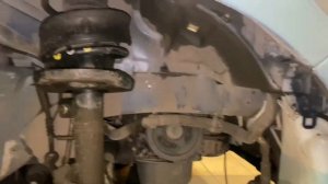 Снятие Генератора на Ситроен Си-Элизе. Dépose de l'alternateur sur Citroen C-Elysee